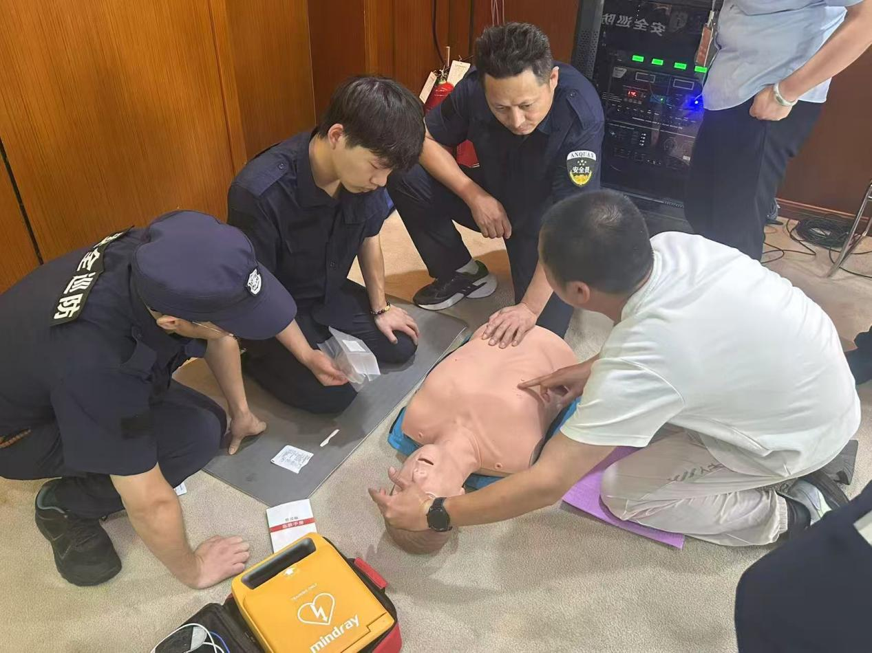 掌握急救技能 守护生命安全 钱江商城&水晶城开展应急救援专项培训